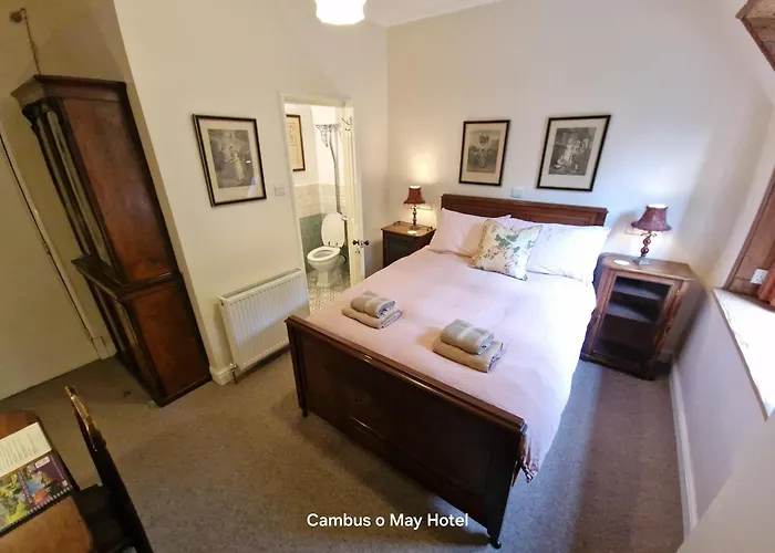 Cambus O' May Traditional Highland Hotel